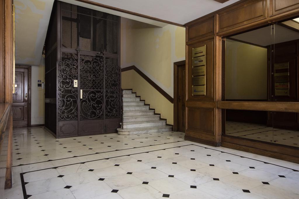 Porta Nuova Shiny Studio Flat トリノ 部屋 写真